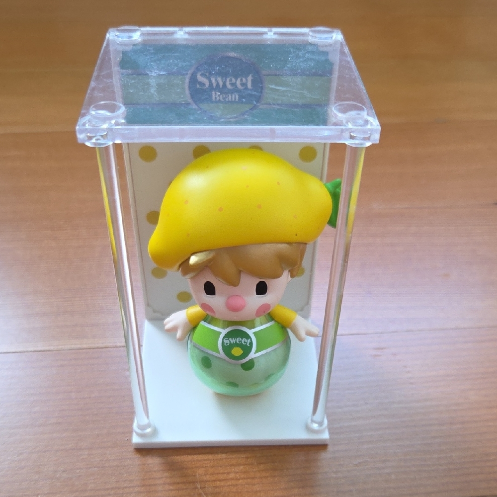 Pop Mart-Sweet Bean Lemon Figurine